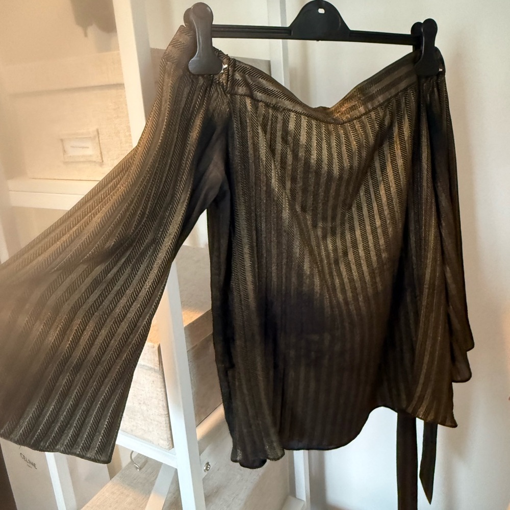 Karen Millen Black and Gold Top